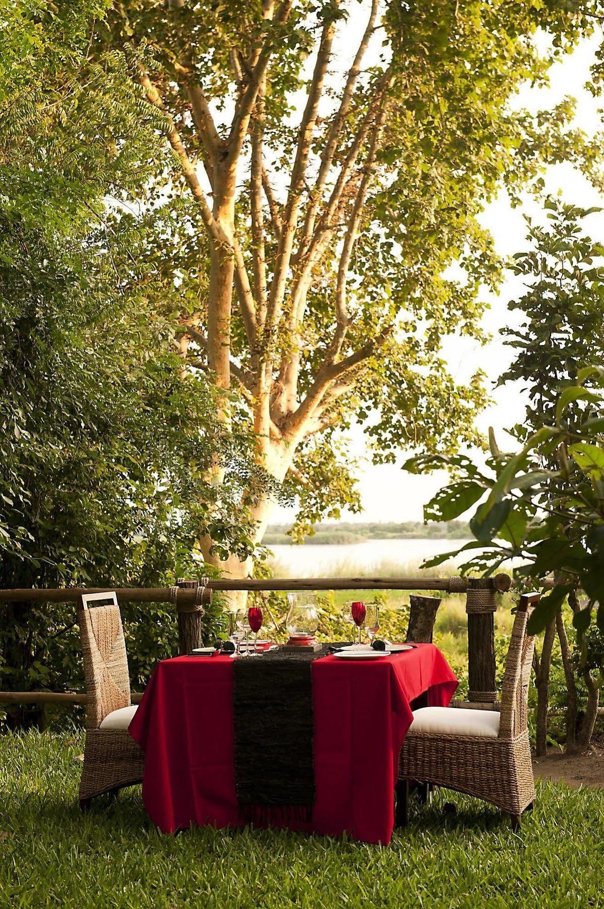 Selous Kinga Lodge Kwangwazi Dış mekan fotoğraf